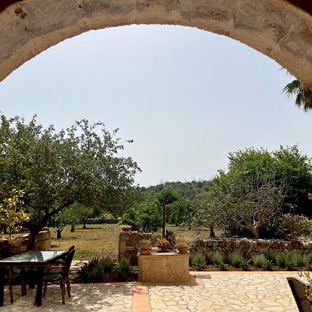 Finca Hotel Ses Cases Noves Sant Llorenc Des Cardassar Exterior photo